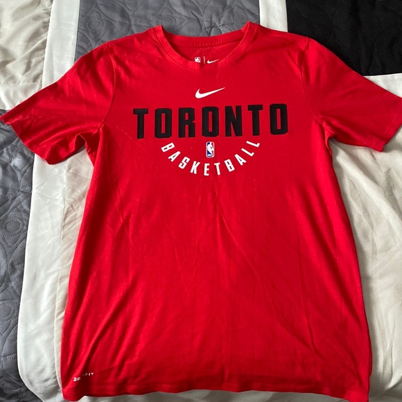 Nike tee NBA Toronto Basketball - Picture 1 of 5